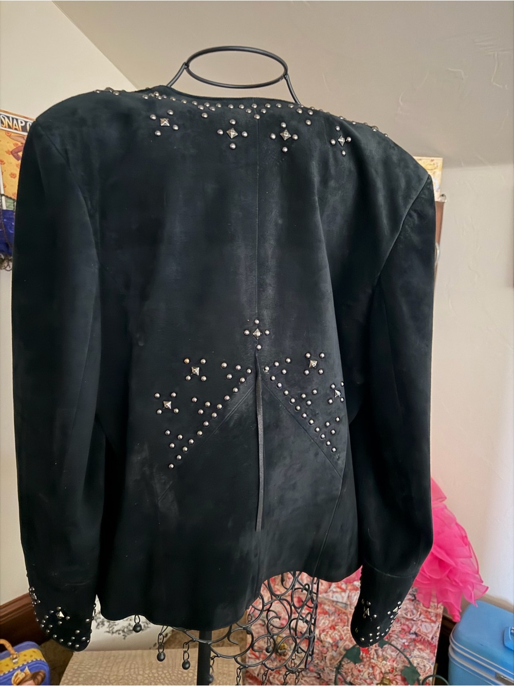 Western-Style Fringe Studded Black Suede Jacket - Picture 12 of 14